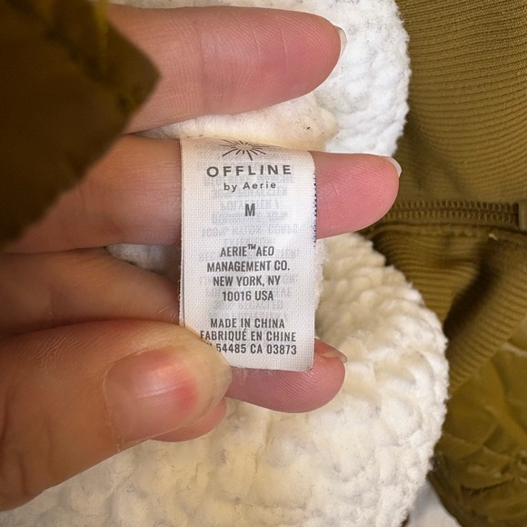Offline by Aerie Mustard Quilted Bomber Jacket Cozy Sherpa Lined Medium - Picture 6 of 12